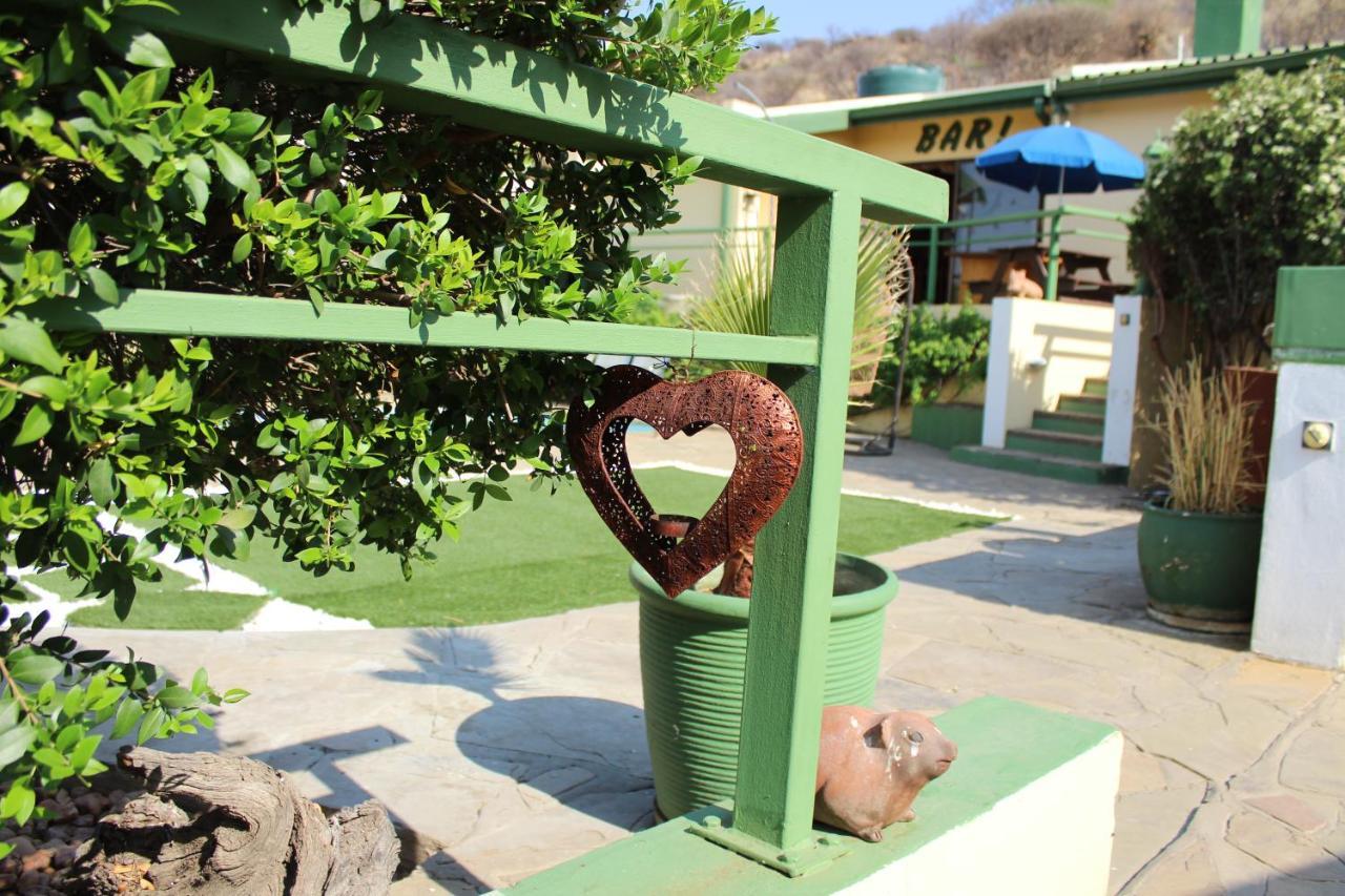 Onganga Hotel Pension Windhoek Eksteriør bilde