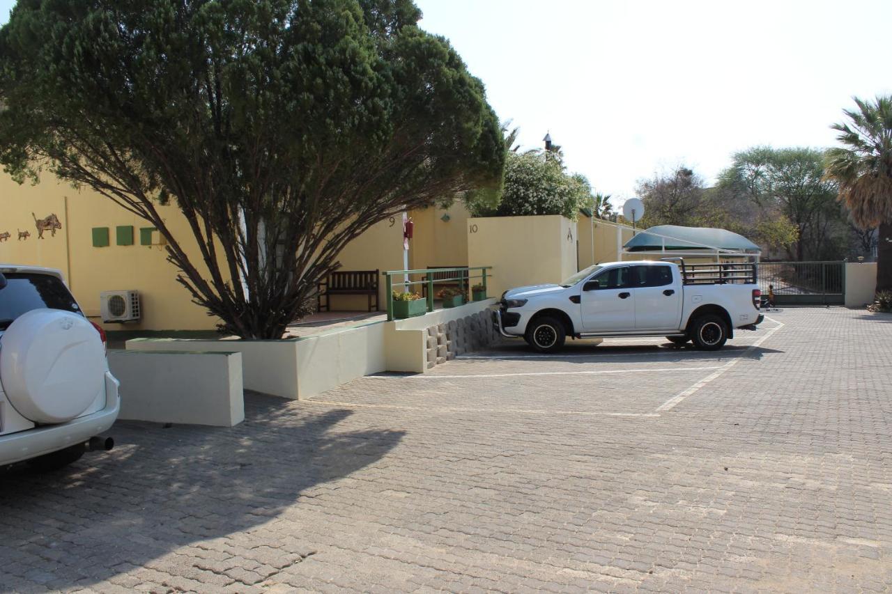 Onganga Hotel Pension Windhoek Eksteriør bilde