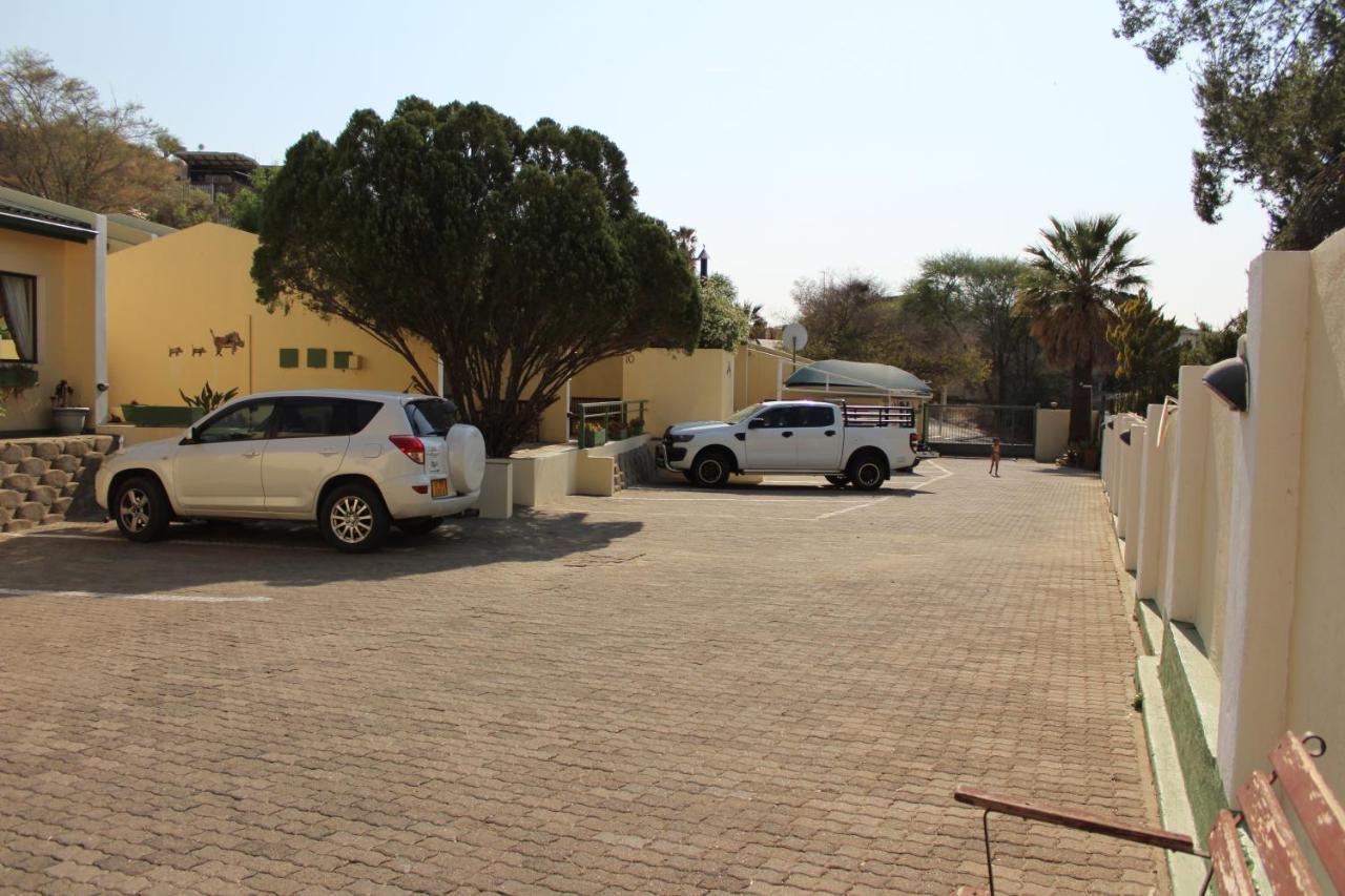 Onganga Hotel Pension Windhoek Eksteriør bilde
