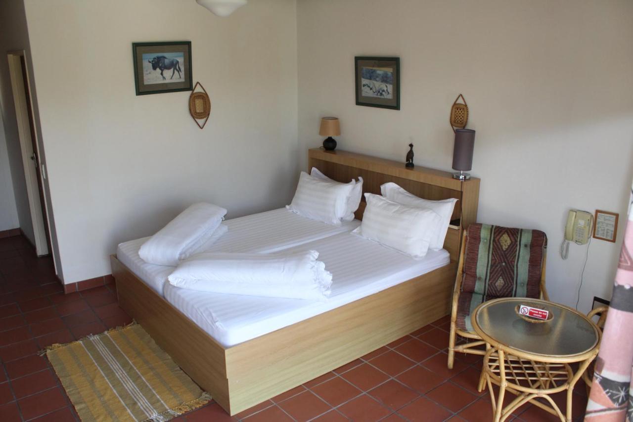 Onganga Hotel Pension Windhoek Eksteriør bilde