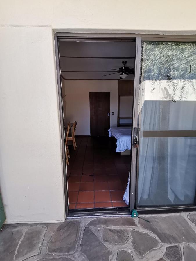 Onganga Hotel Pension Windhoek Eksteriør bilde